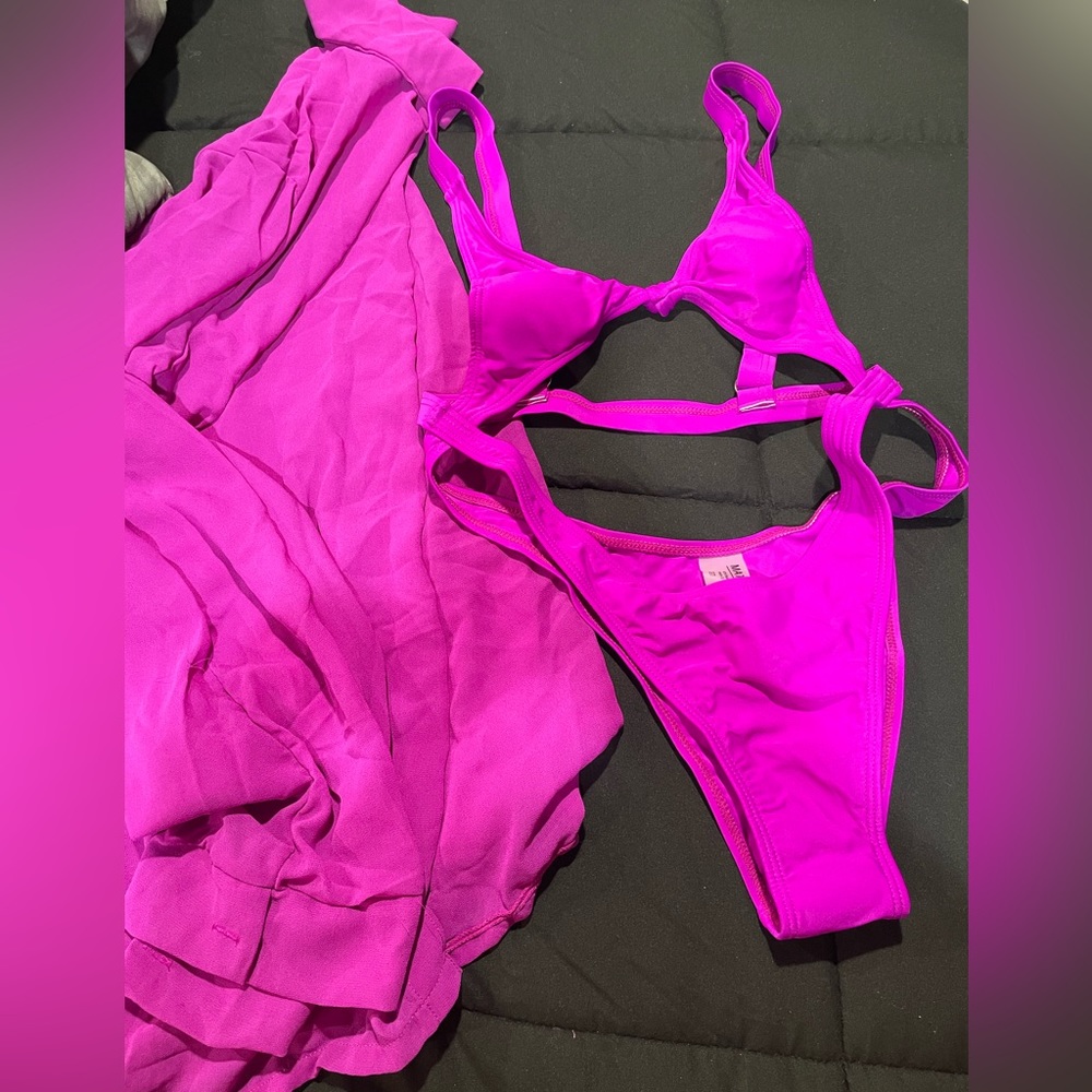 NEW Matte collection two piece set. Purple